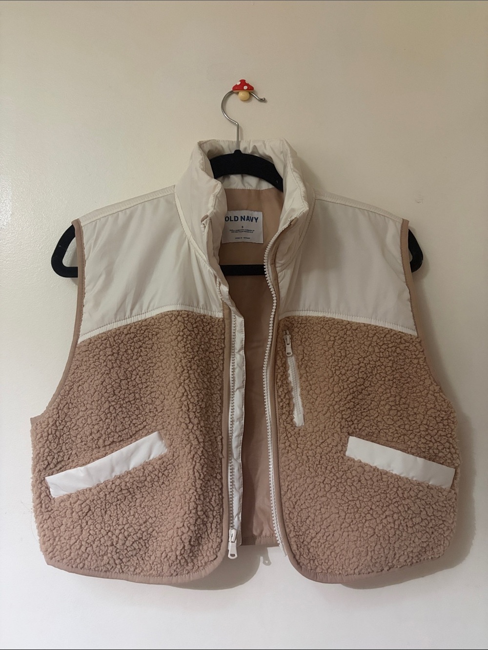 Old Navy Tan Sherpa Vest with Cream Panels